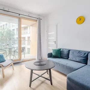 Apartament Kolejowa, Warszawa